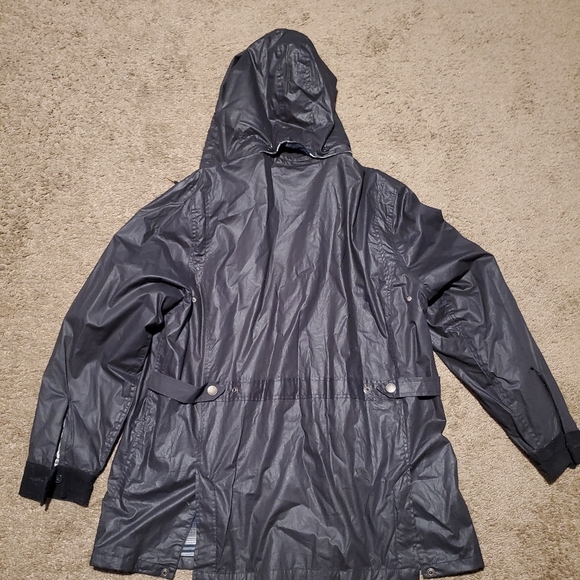 Mens rain jacket - Picture 2 of 3